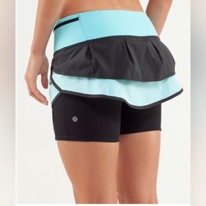 Lululemon Run Speed squad skirt sz6